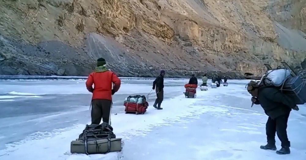 chadar trek winter destinations of india