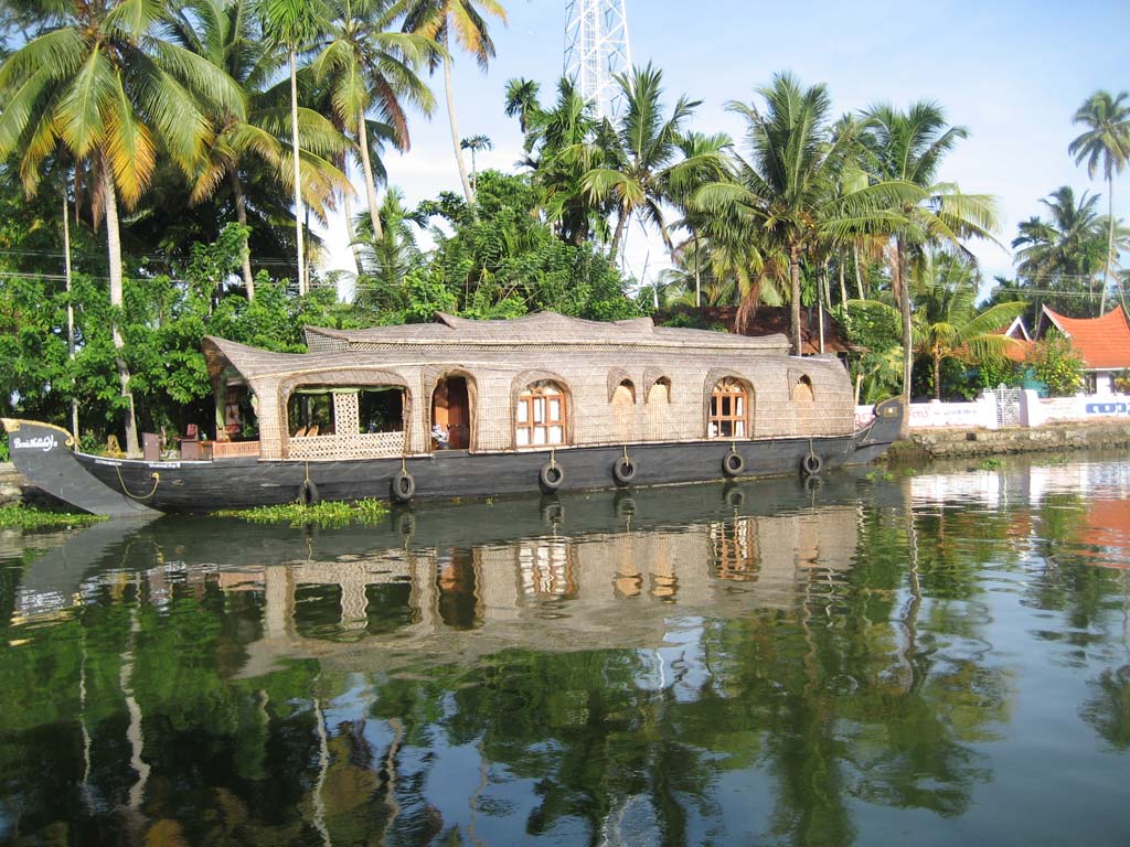 kettuvalam houseboat tour