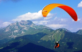 Paragliding-Srinagar