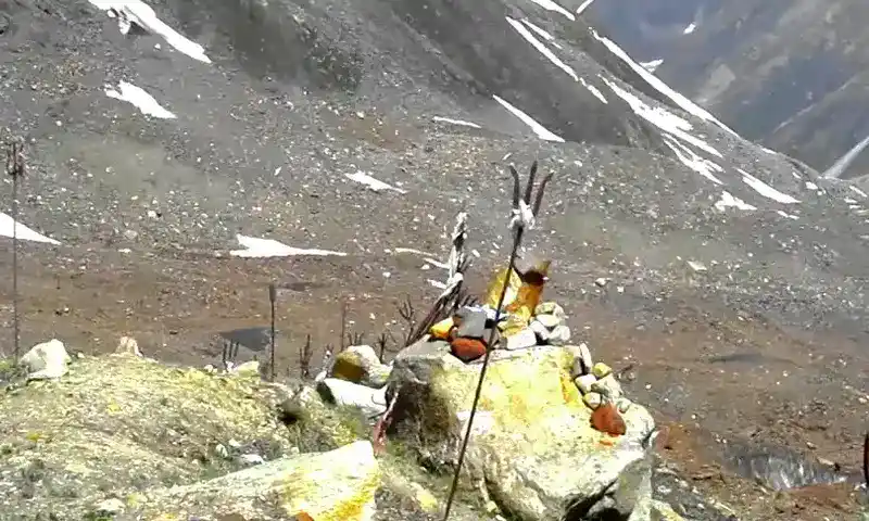 Neelkanth Mahadev Lake Trek: A Tryst with the Blue Throated Lord