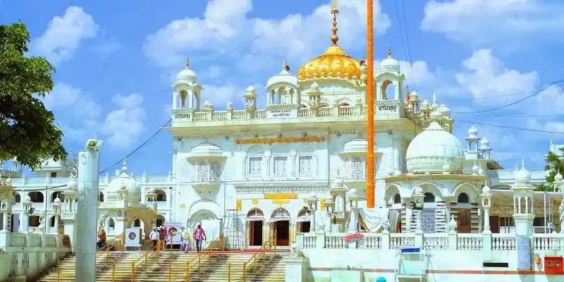 Sikh Pilgrimage: A Journey Through The Cities Of Sikhism
