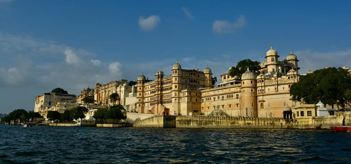 Full-Day Udaipur Sightseeing Tour