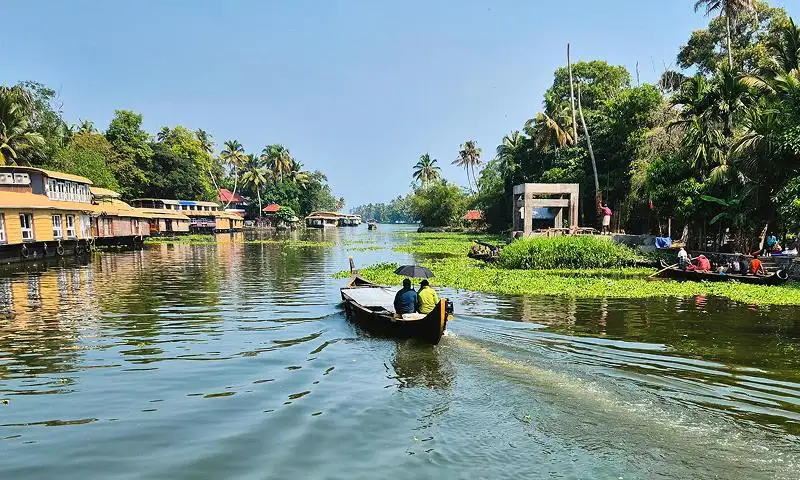 Top 10 Backwater Destinations in Kerala for a serene escape