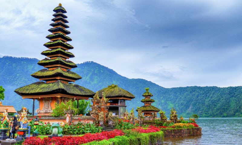 Exploring Bali: The Ultimate Travel Guide to Must-Visit Places and Things to Do