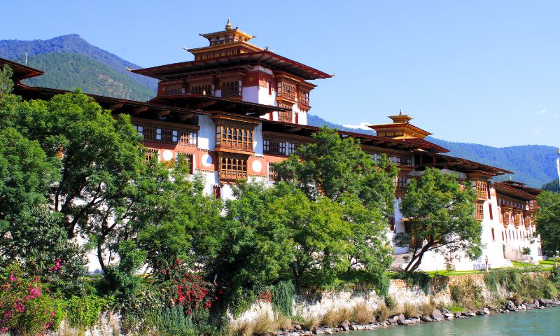Top Reasons Making Bhutan the Happiest Country in the World